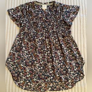 Knox Rose floral babydoll top (size medium)